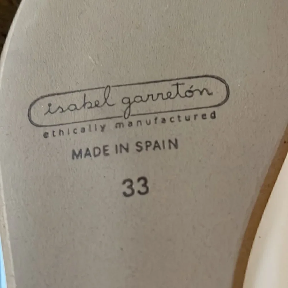 Isabel Garreton Girls Mary Jane leather Party Shoe sz 33 Pearl White